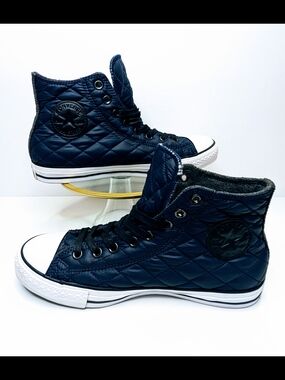 Converse Chuck Taylor All Star Quilted Nylon High Top Navy Blue Mens Size 9
